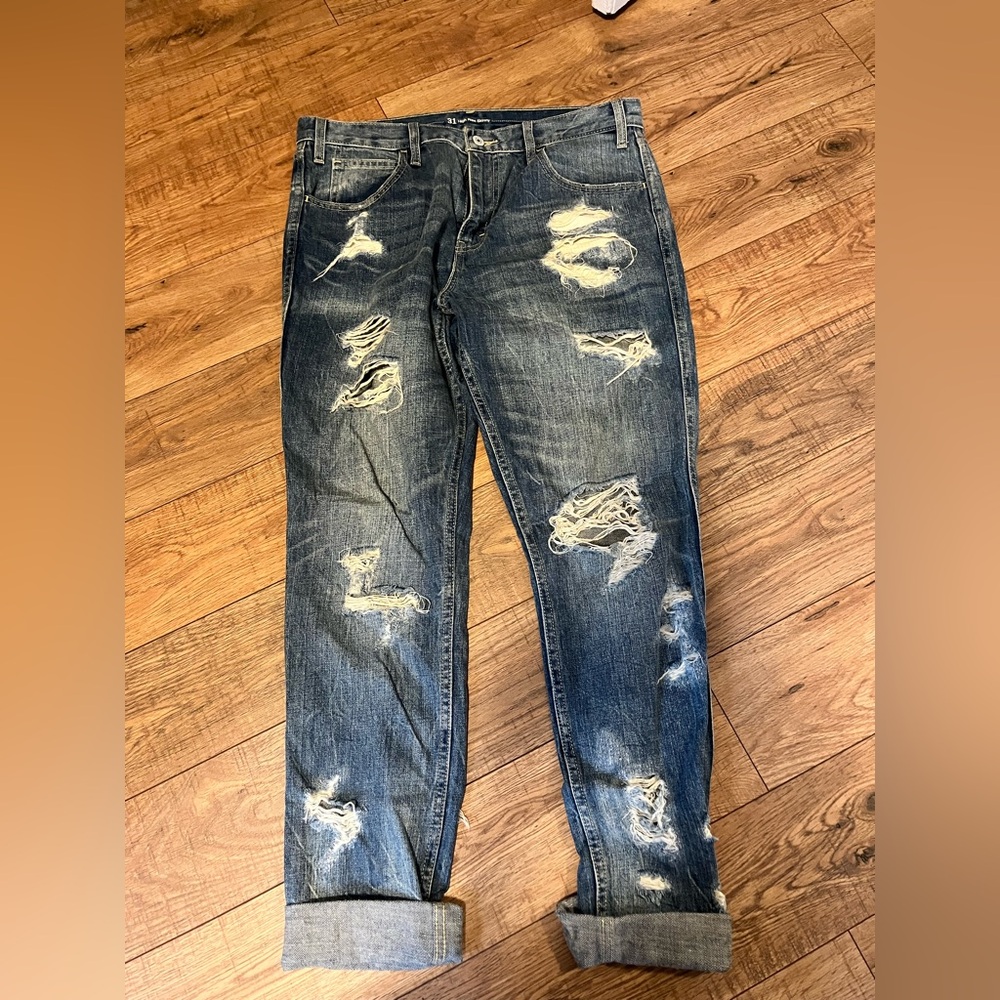 Vintage Distressed Levi High Rise Skinny Jeans